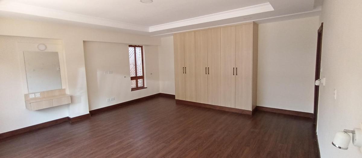 5 Bed Townhouse with En Suite at Shanzu Road - 10