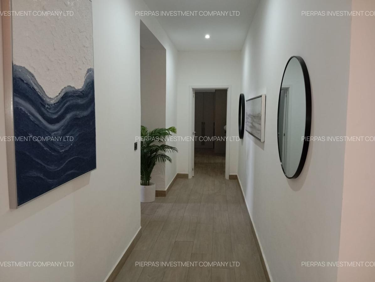 Serviced 3 Bed Apartment with En Suite in Riverside - 2