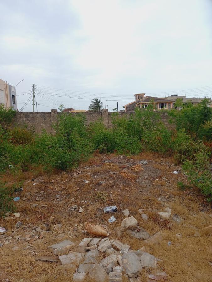 450 m² Land in Shanzu - 3