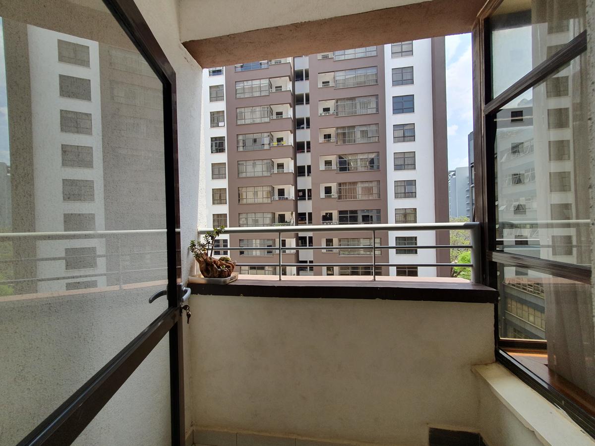 3 Bed Apartment with En Suite at Mpaka Rd - 10