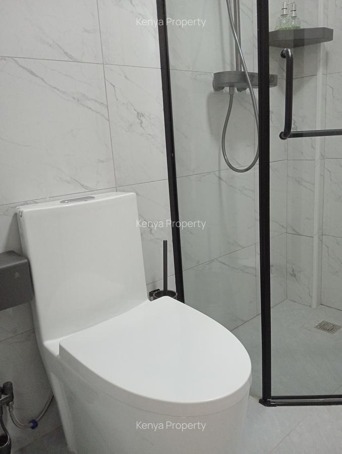 1 Bed Apartment with Swimming Pool at Wood Avenue - 5