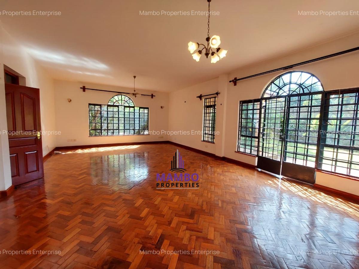 4 Bed Villa with En Suite at Kirawa Rd - 6