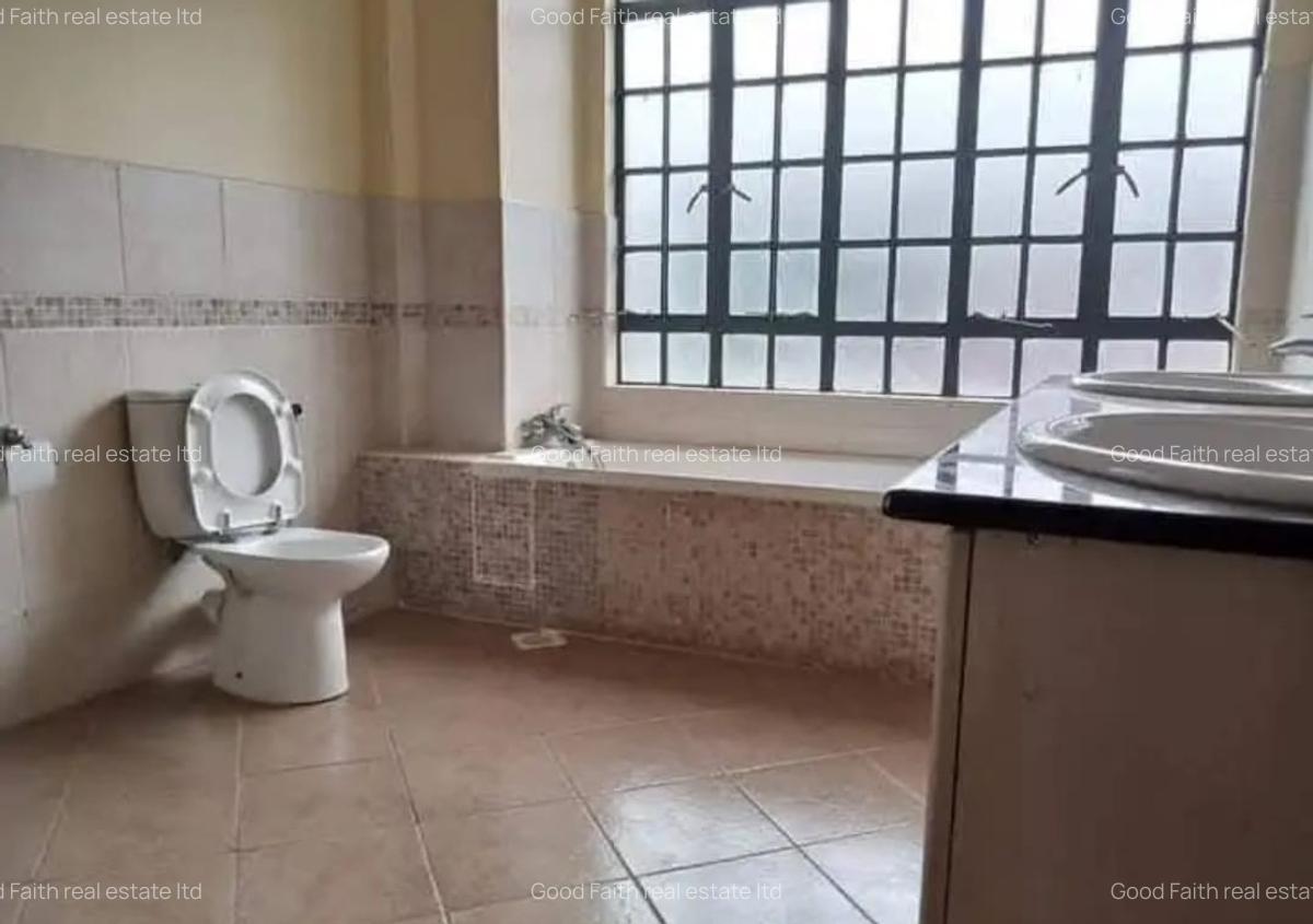 4 Bed House with En Suite in Karen - 6