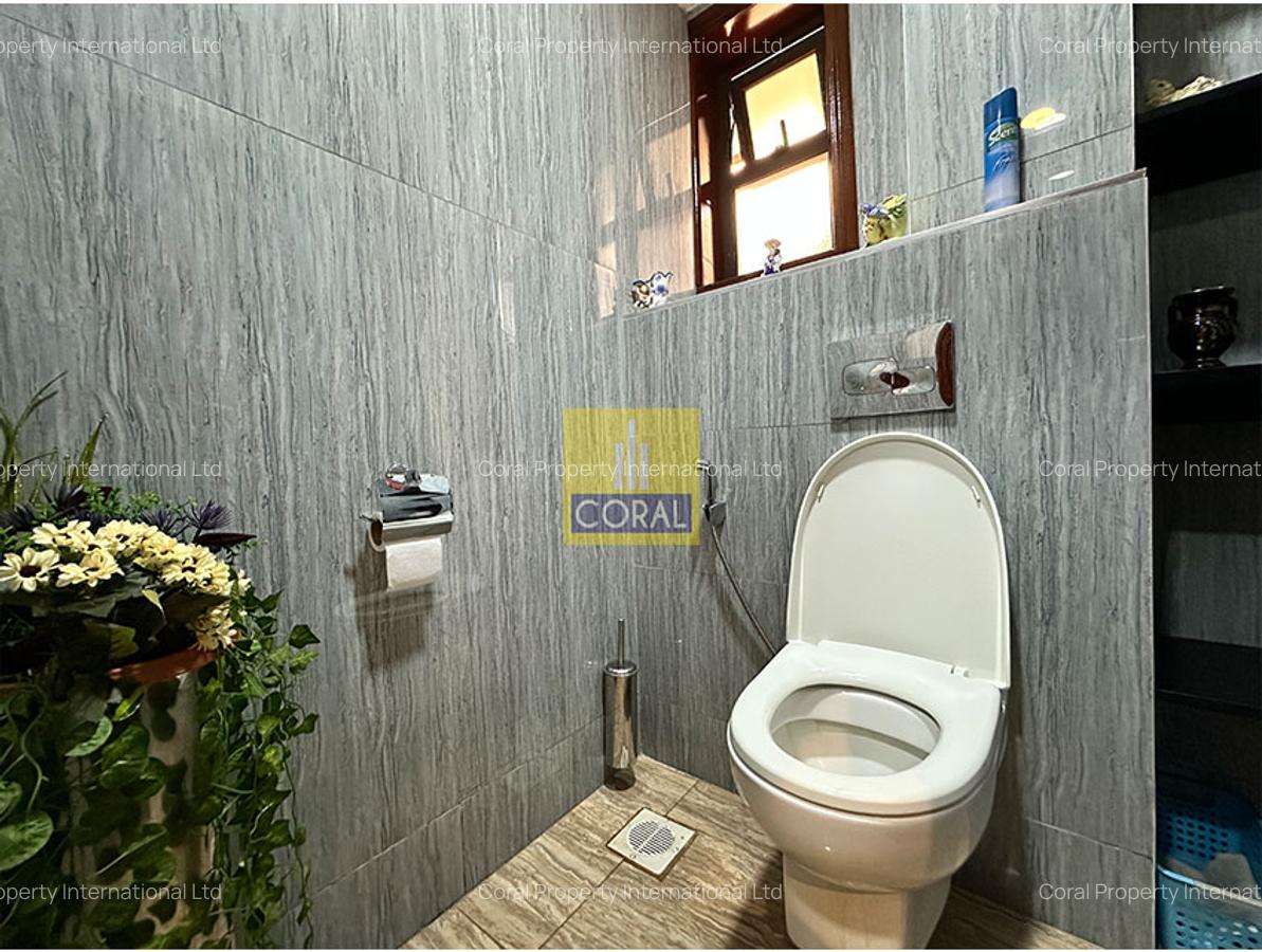 4 Bed Apartment with Swimming Pool in Parklands - 6