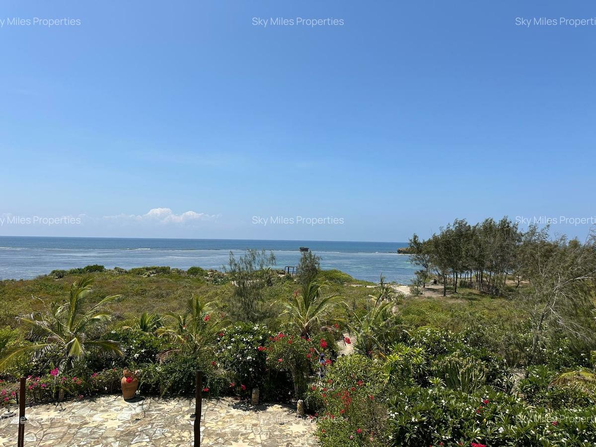 4 Bed Villa with En Suite at Watamu - 17