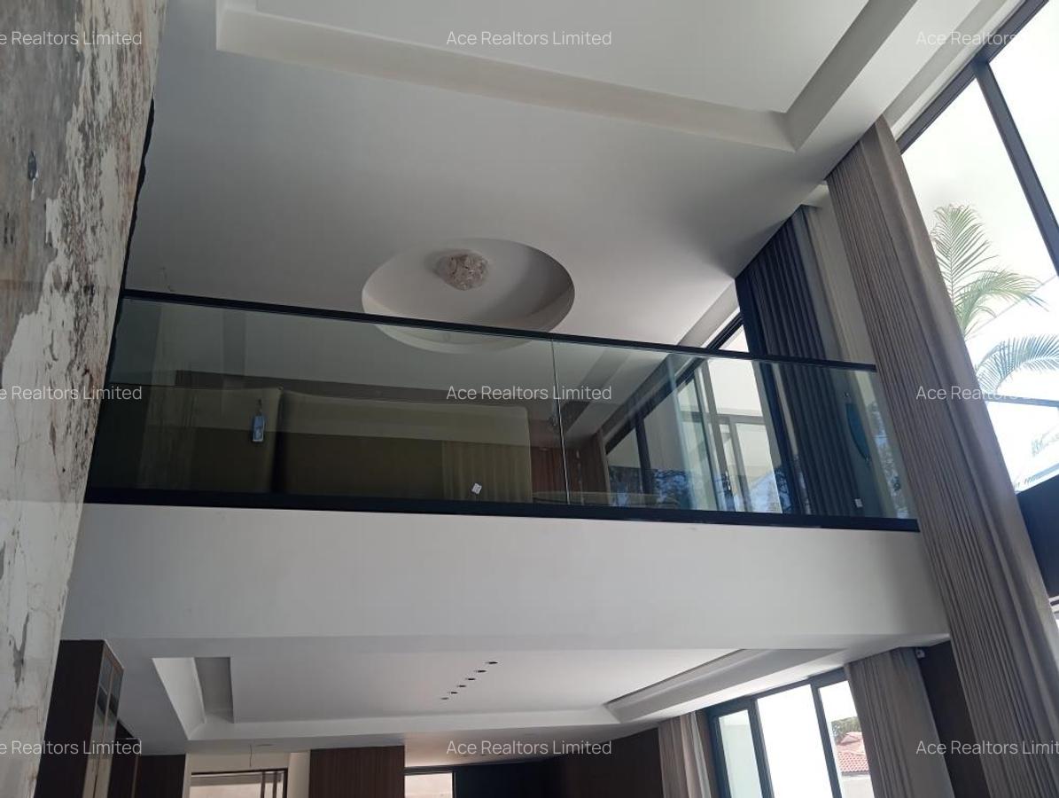 5 Bed Villa with En Suite at Jacaranda Avenue Nairobi - 3