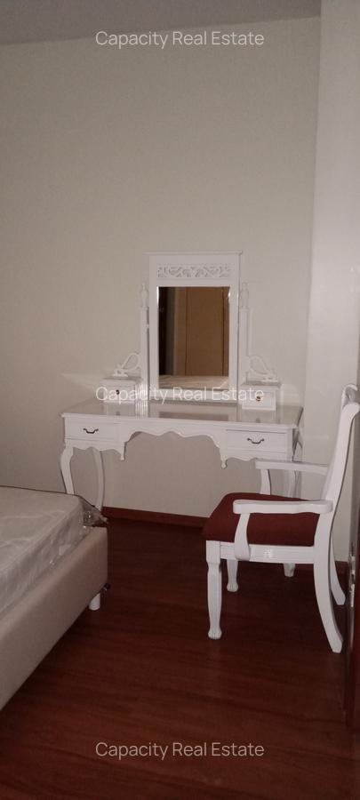 Serviced 3 Bed Apartment with En Suite in Parklands - 9