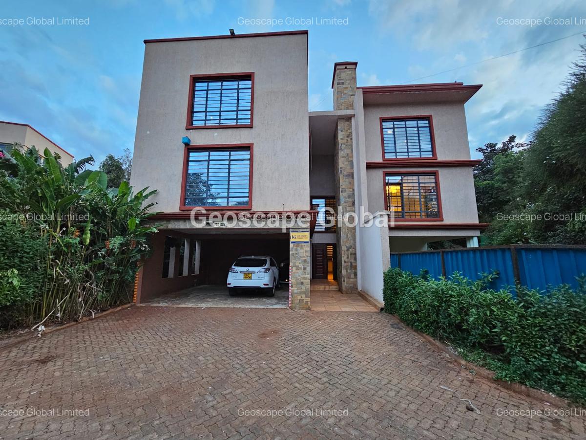 4 Bed House with En Suite in Runda - 4