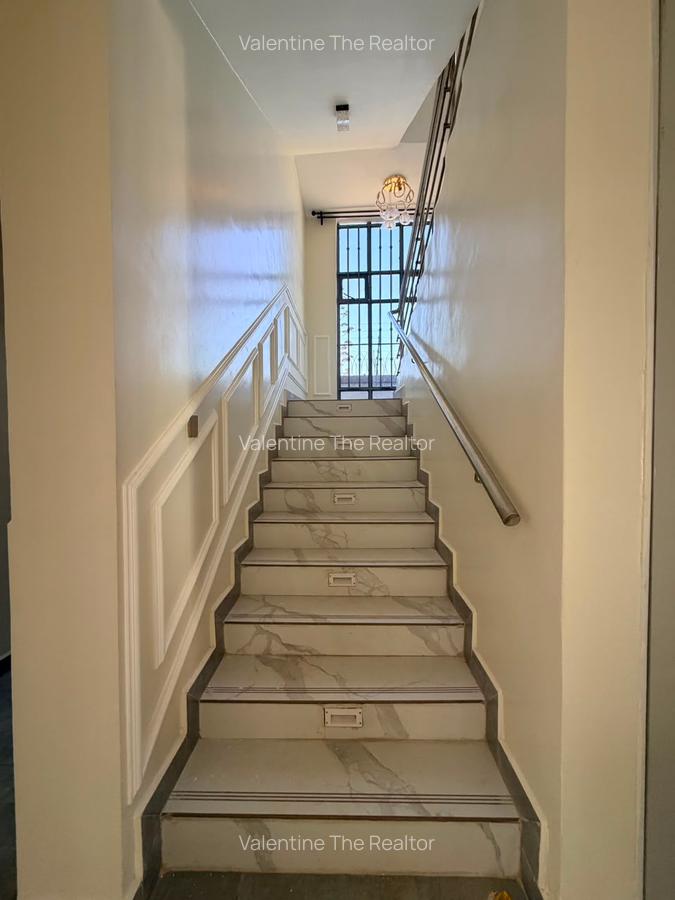 5 Bed House with En Suite in Ruiru - 9