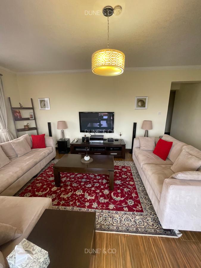 Serviced 3 Bed Apartment with En Suite in Brookside - 4