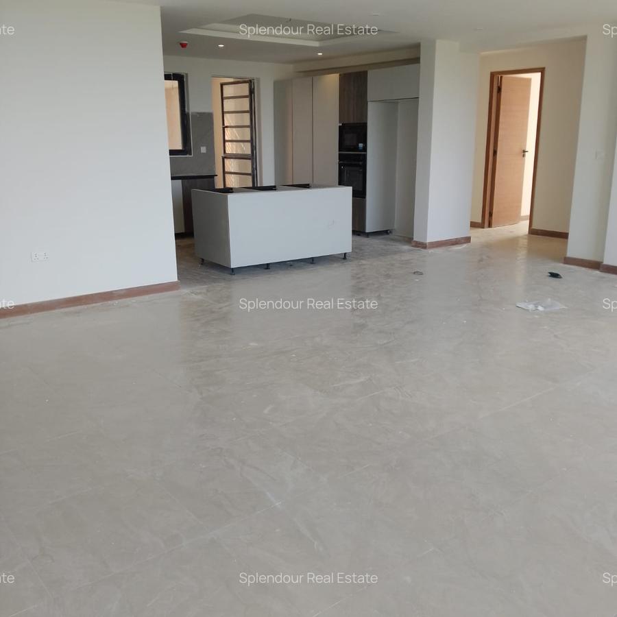 2 Bed Apartment with En Suite in Parklands - 2