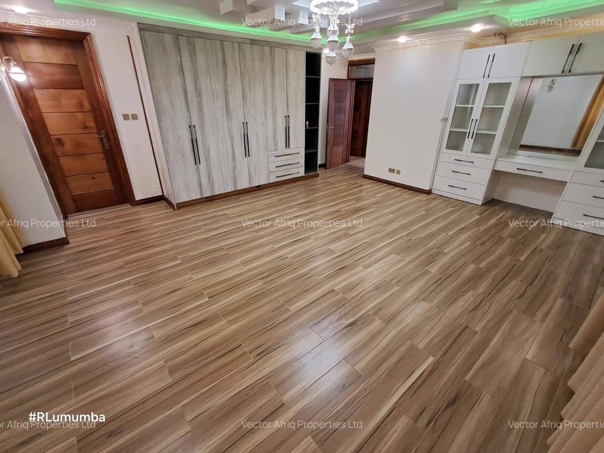 4 Bed Townhouse with En Suite in Kitengela - 9