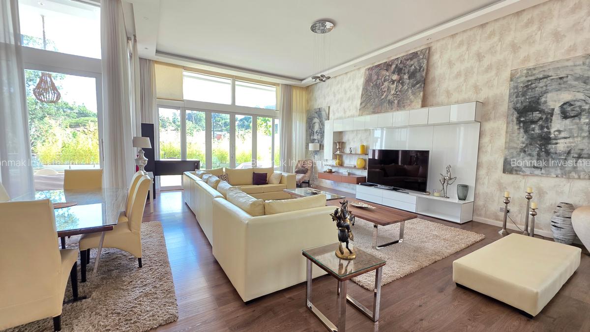 5 Bed Townhouse with En Suite at Kyuna Estate - 9