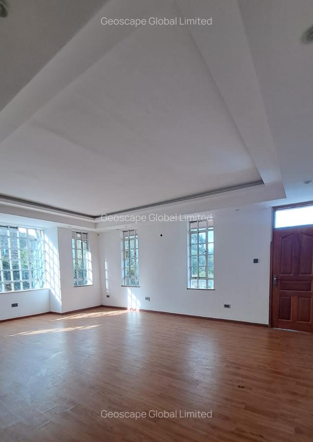 3 Bed House with En Suite in Karen - 2