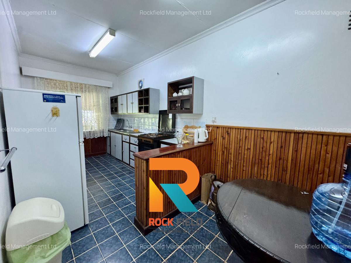 Serviced 2 Bed Apartment with En Suite in Gigiri - 9