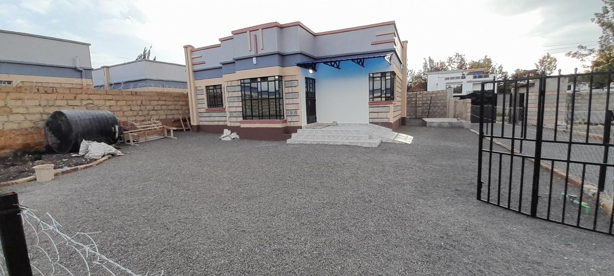 3 Bed House with En Suite at Rimpa - 1