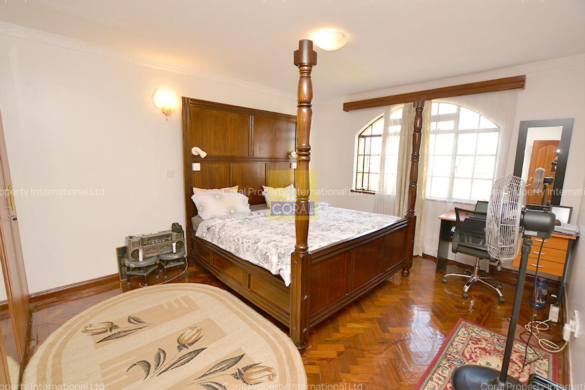4 Bed Apartment with En Suite at Westlands - 15