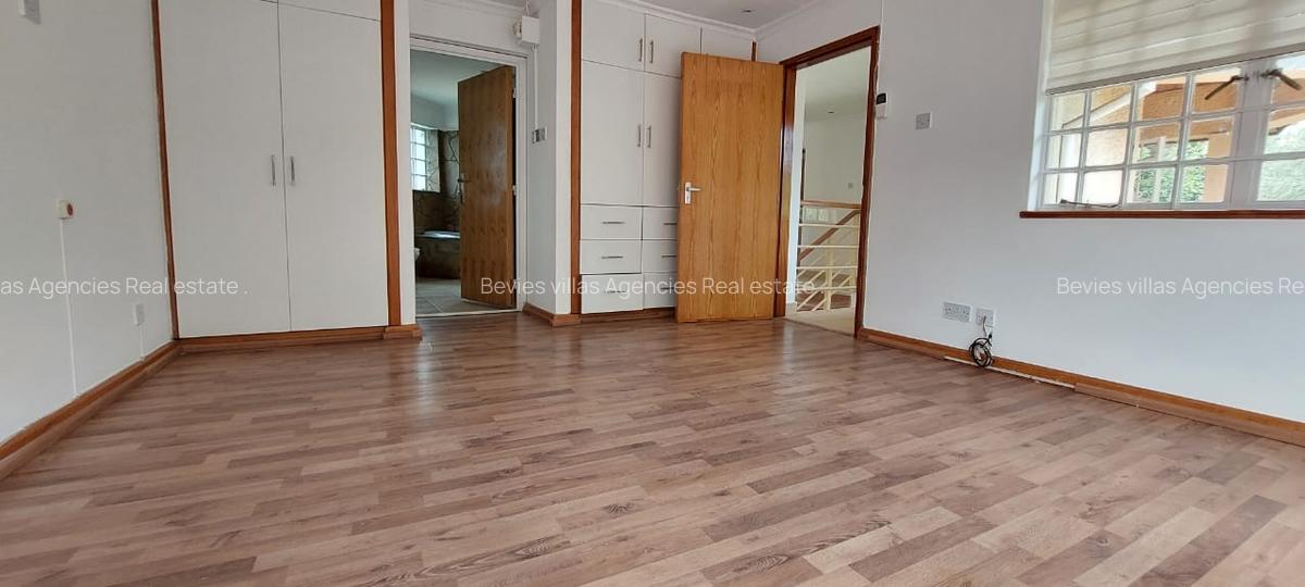 3 Bed House with En Suite at Runda - 15