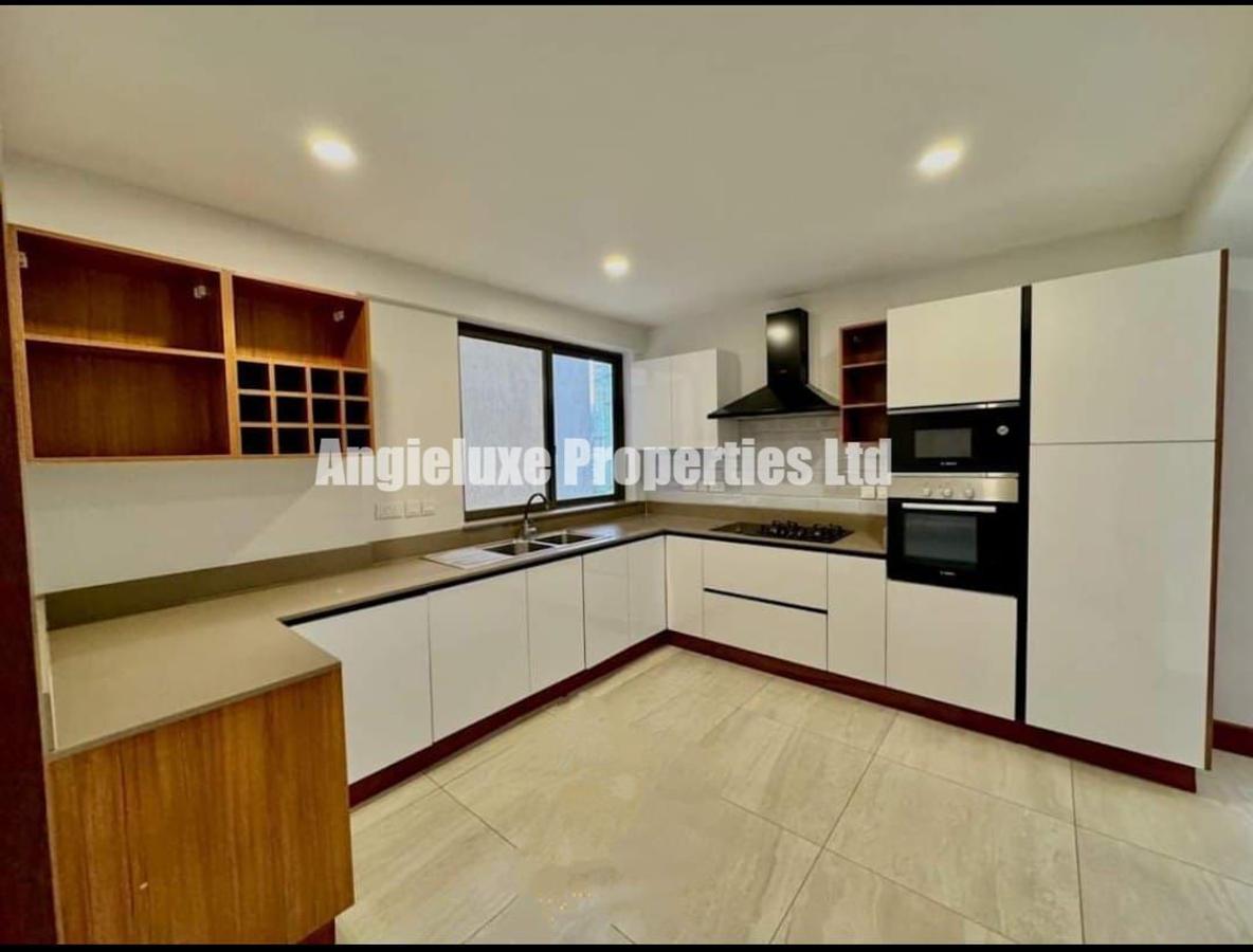 3 Bed Apartment with En Suite at Raphta Road - 2