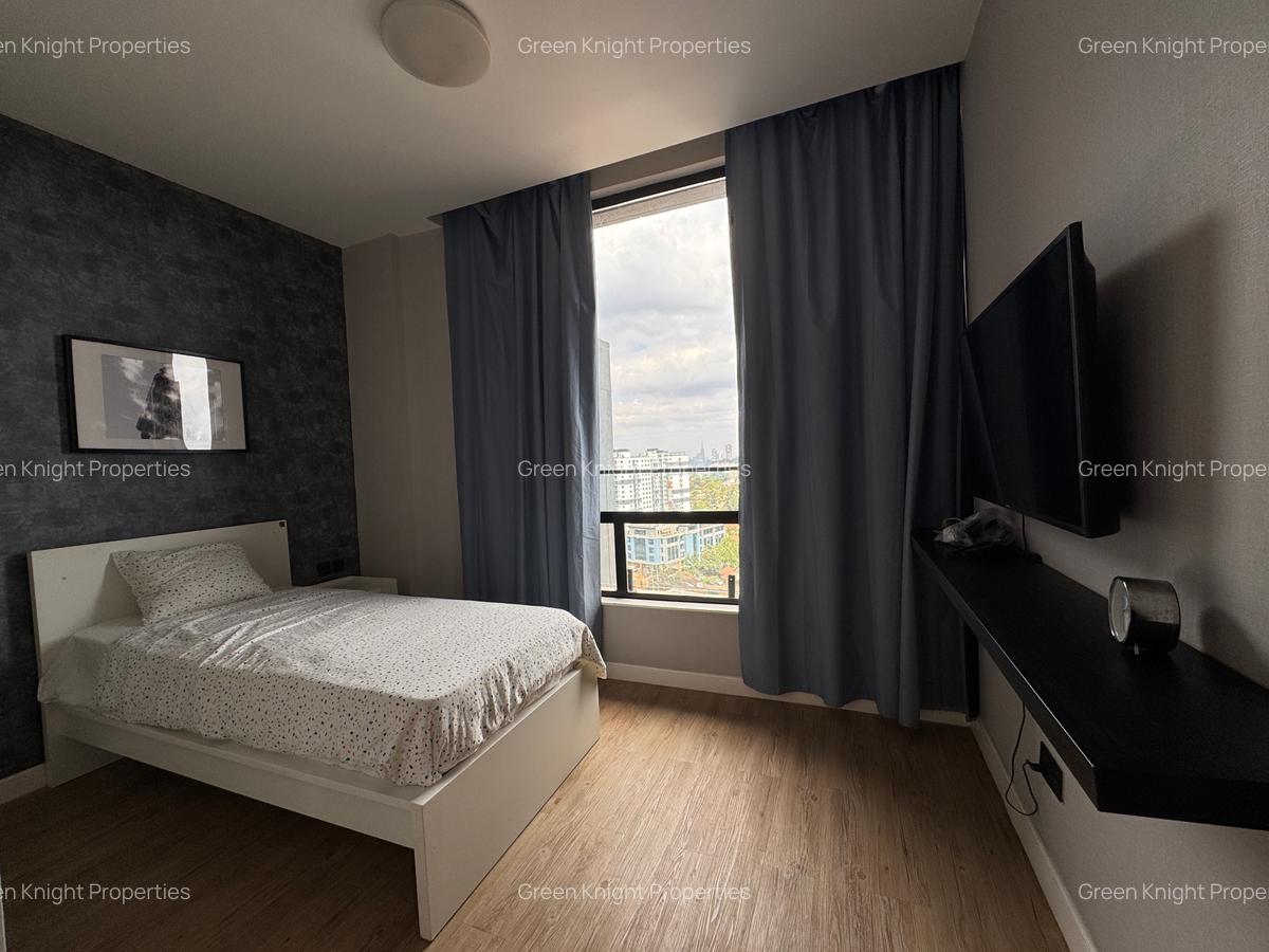 Serviced 3 Bed Apartment with En Suite in Westlands Area - 14