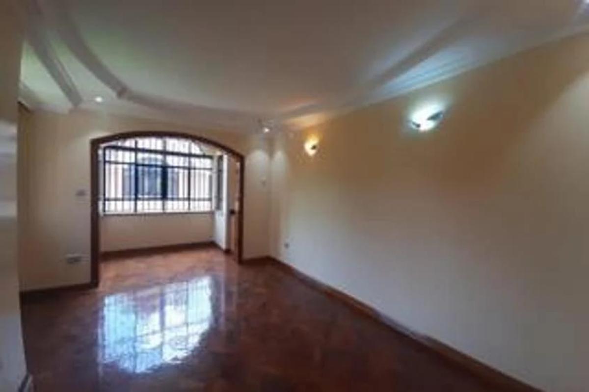 4 Bed Townhouse with En Suite in Lavington - 4