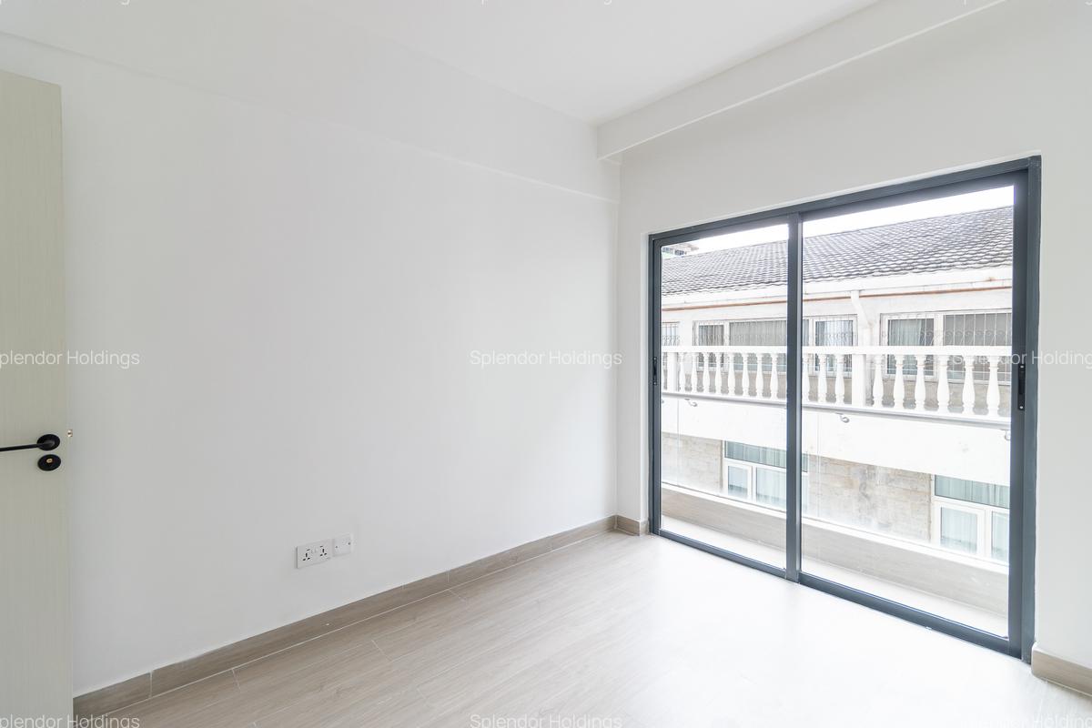 1 Bed Apartment with Swimming Pool in Kilimani - 11