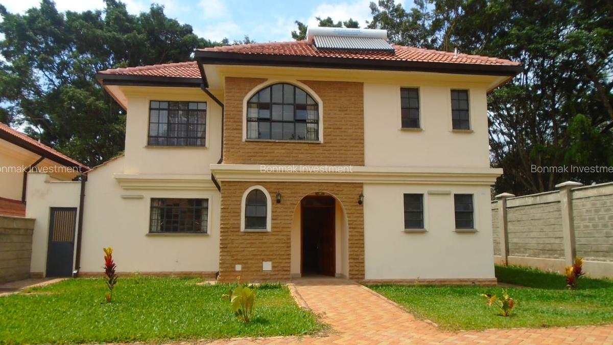 4 Bed Townhouse with En Suite at Lavington Green - 4