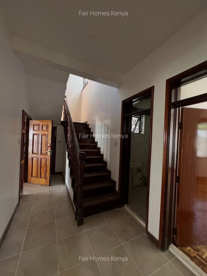 5 Bed Townhouse with En Suite at Kirichwa Road - 8