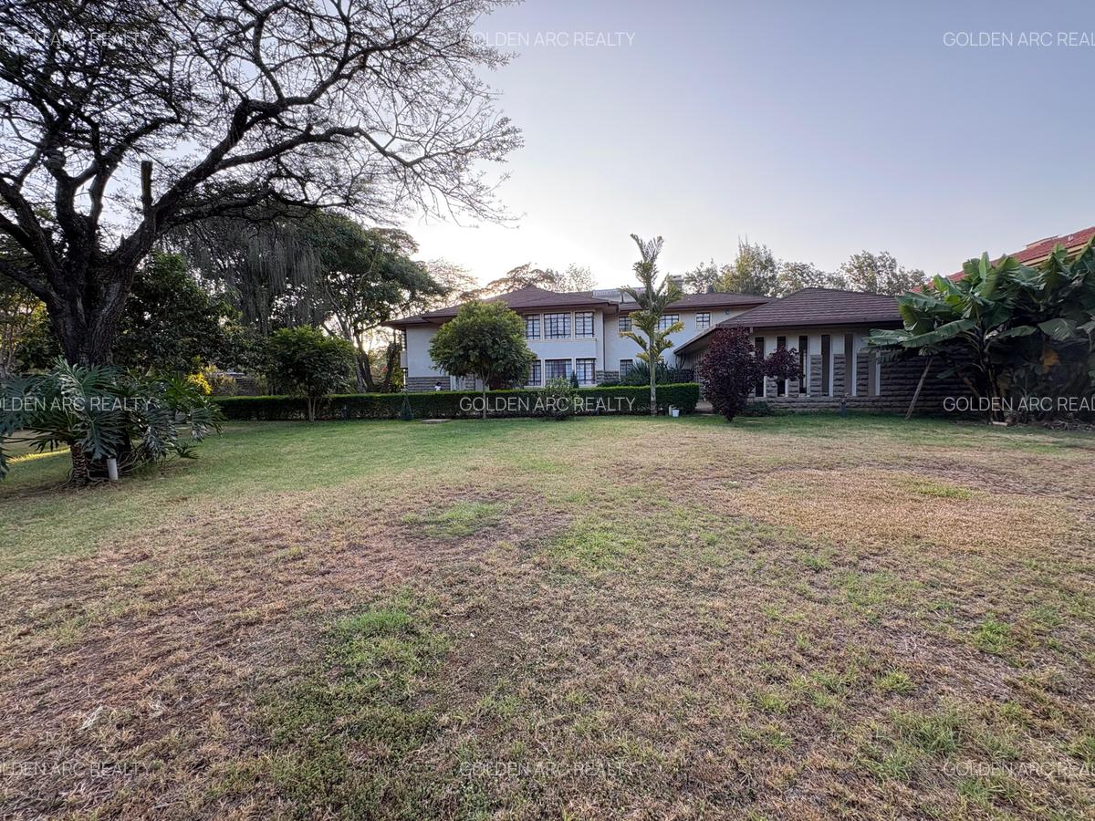 5 Bed Townhouse with En Suite in Karen - 3