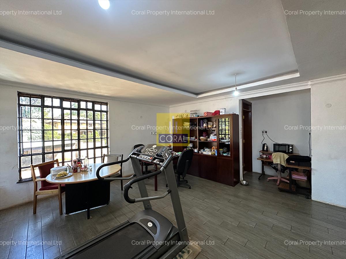 7 Bed House in Runda - 11