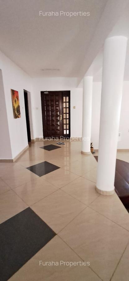5 Bed House in Nyali Area - 11