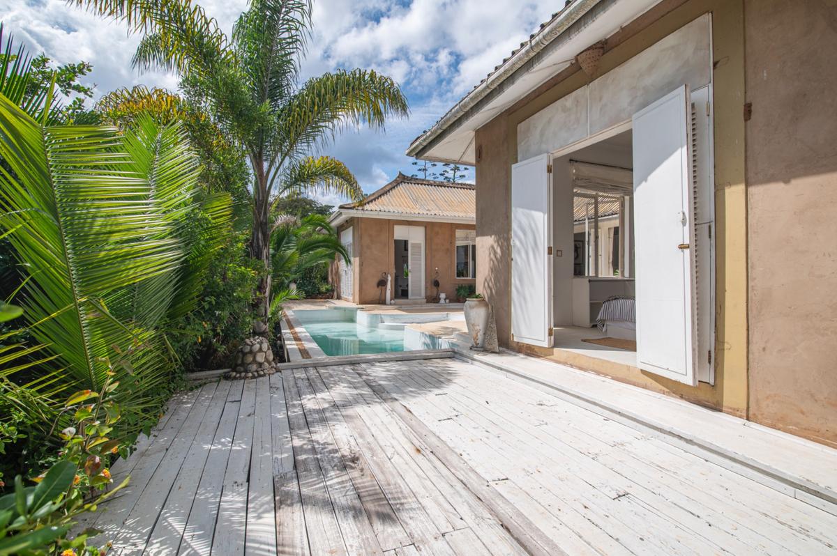5 Bed House with En Suite in Karen - 11