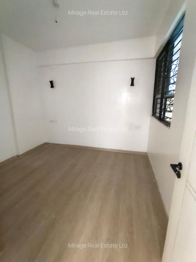 3 Bed Apartment with Staff Quarters in Parklands - 10