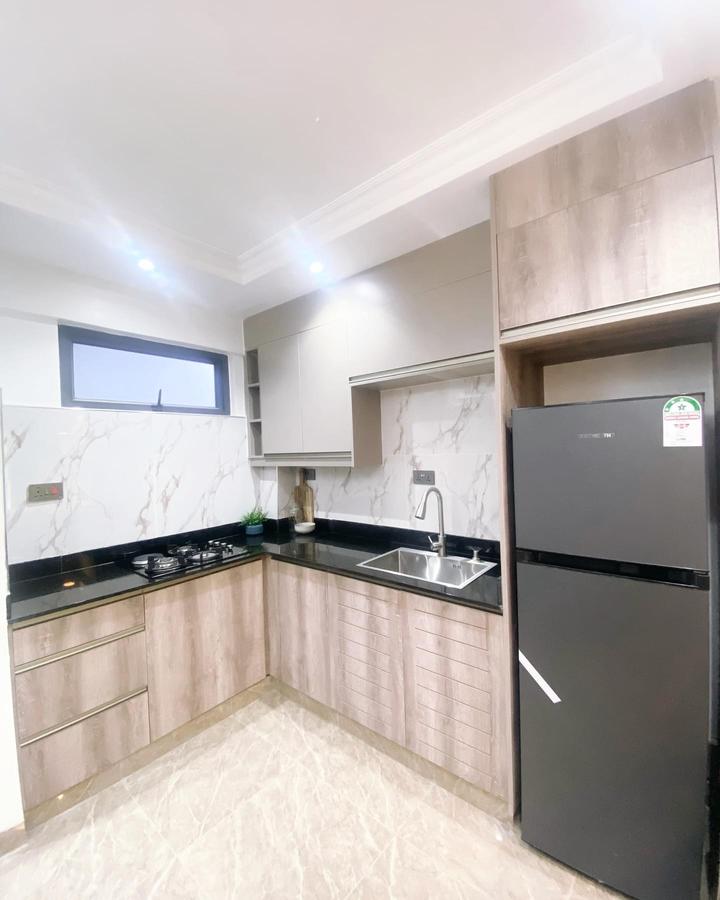 Serviced 1 Bed Apartment with En Suite at George Padmore Road - 4