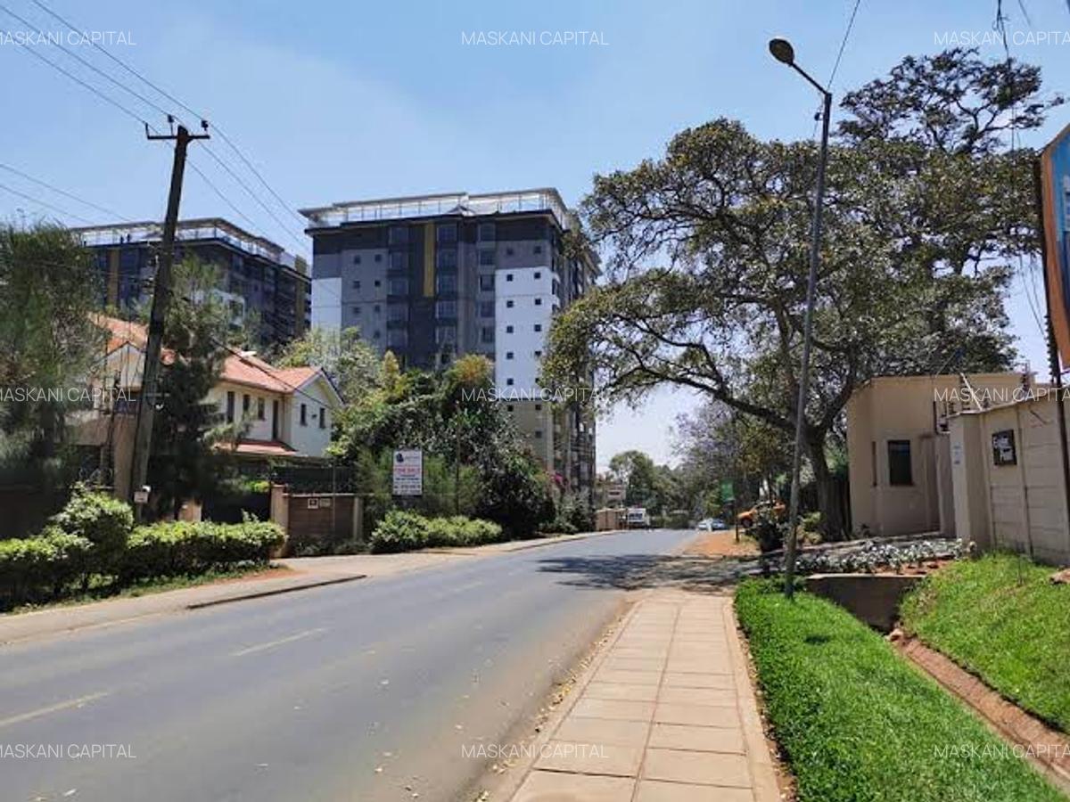 Serviced 3 Bed Apartment with En Suite at Othaya Rd - 3