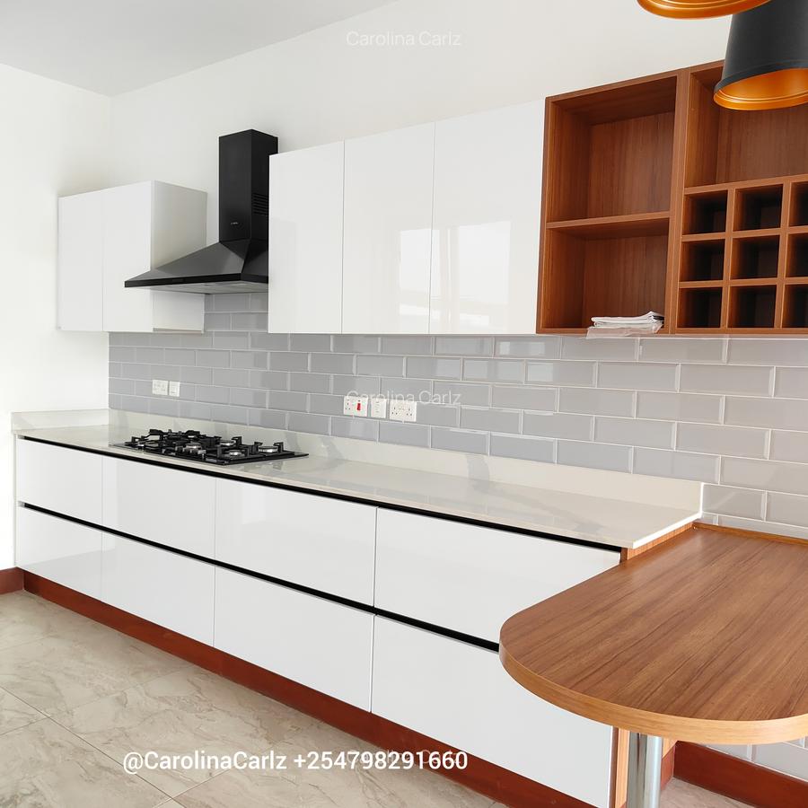 3 Bed Apartment with En Suite at City Park Drive - 13