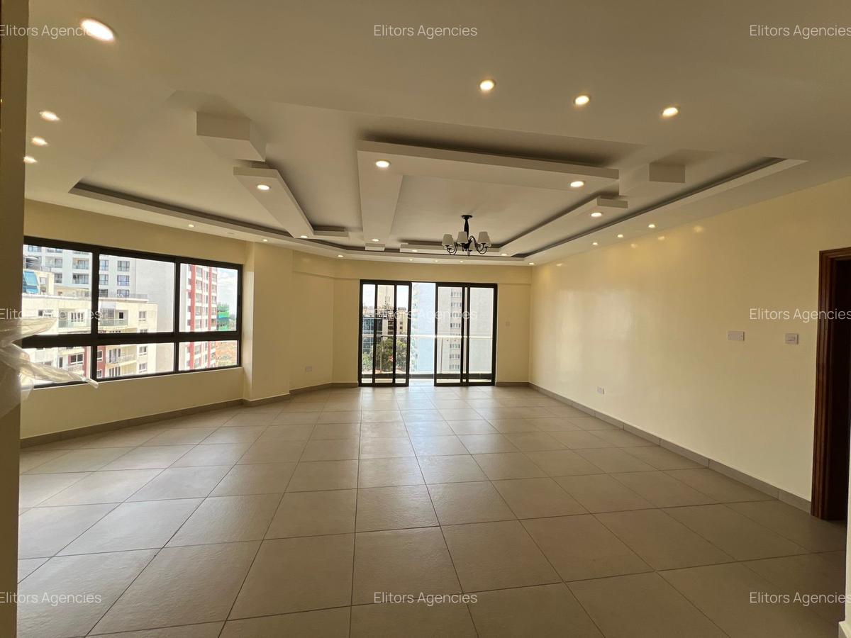 3 Bed Apartment with En Suite at Chania Avenue - 4