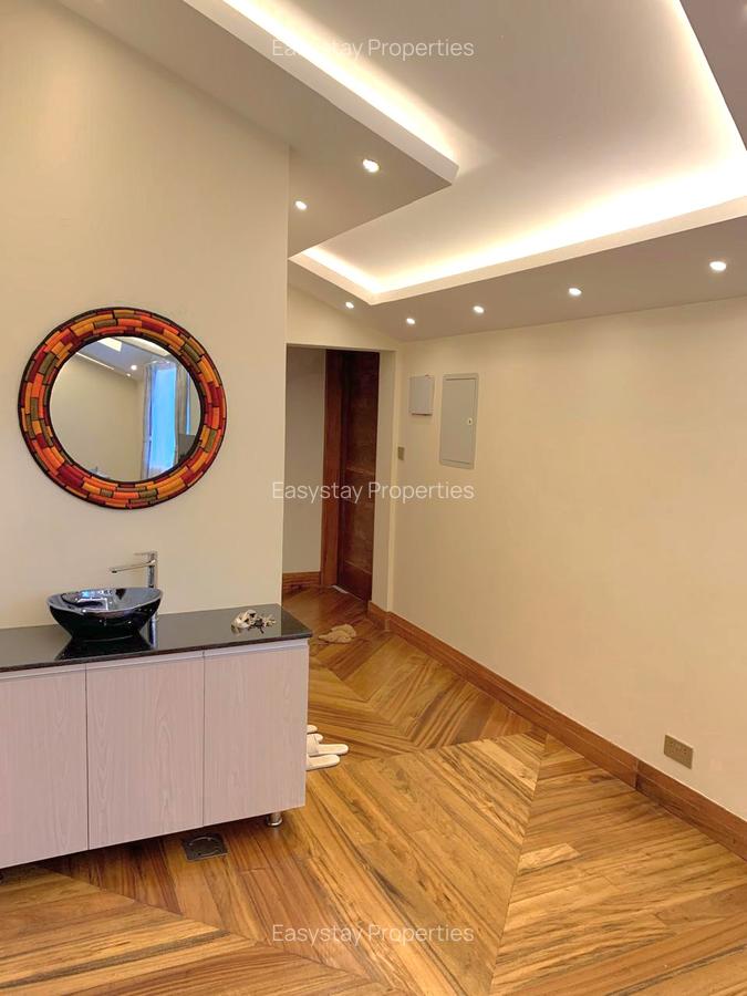 3 Bed Townhouse with En Suite in Gigiri - 7