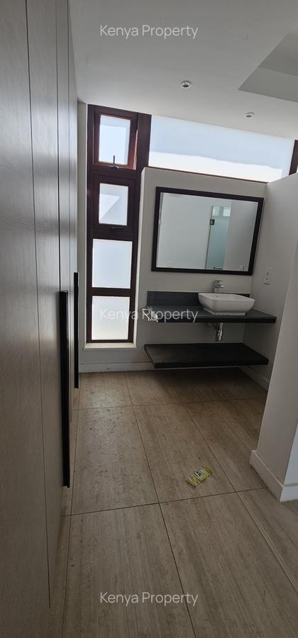 5 Bed Villa with En Suite at Chalbi Drive - 5