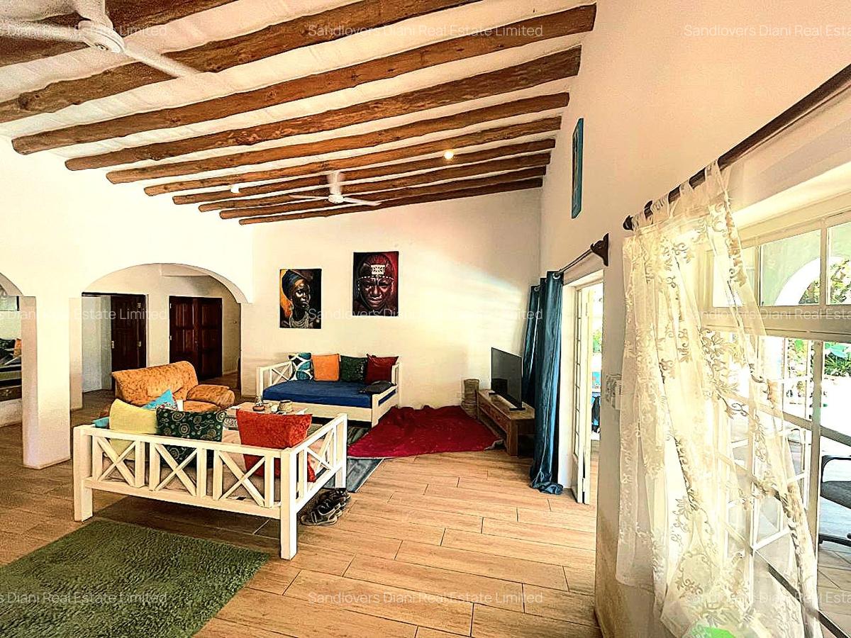 3 Bed Villa with En Suite in Diani - 6
