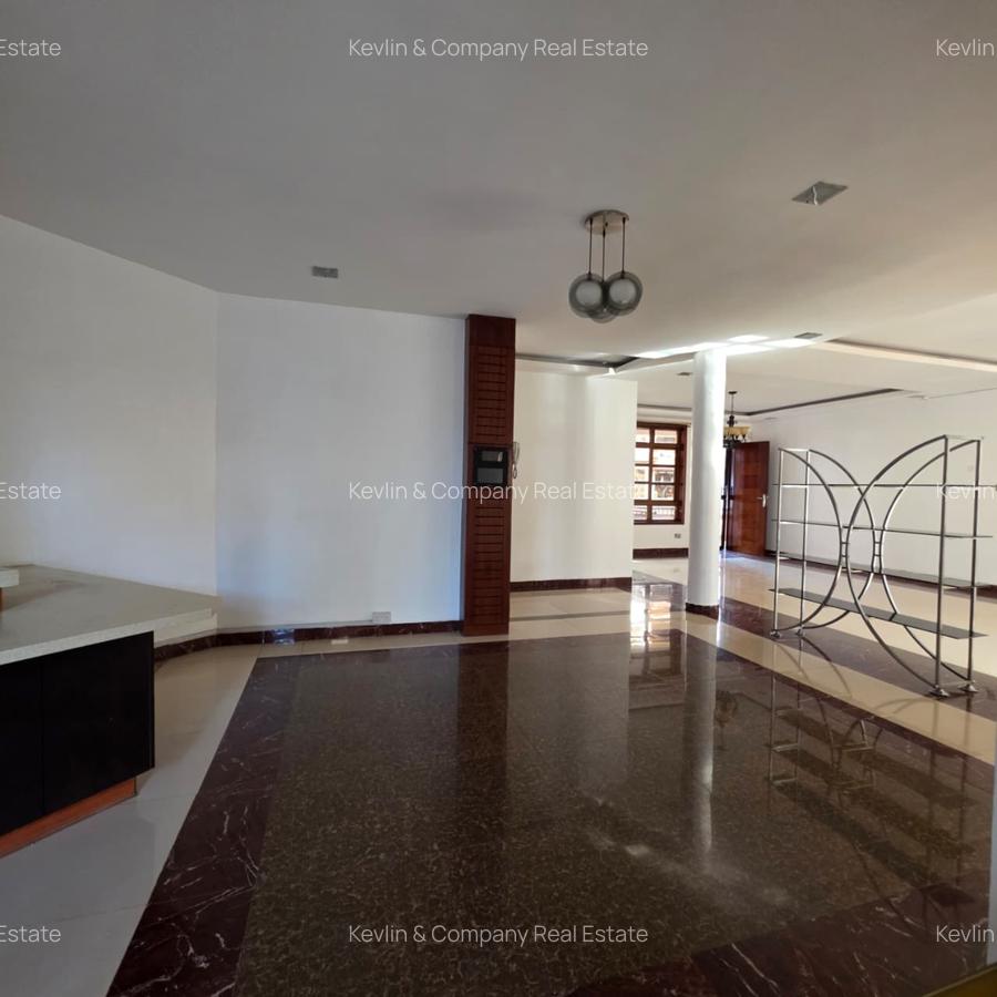 4 Bed Apartment with En Suite in Lavington - 4