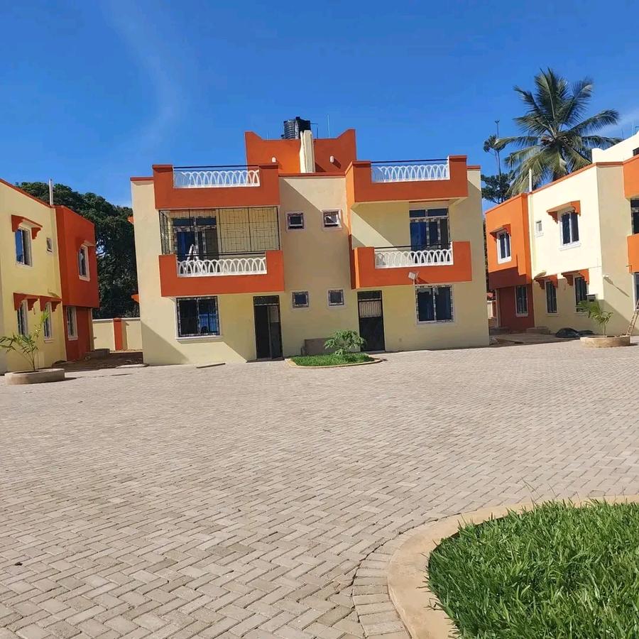 3 Bed Townhouse with En Suite at Mtwapa Township