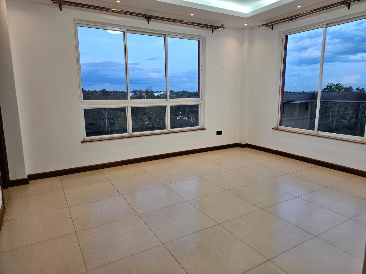 5 Bed Apartment with En Suite in General Mathenge - 4