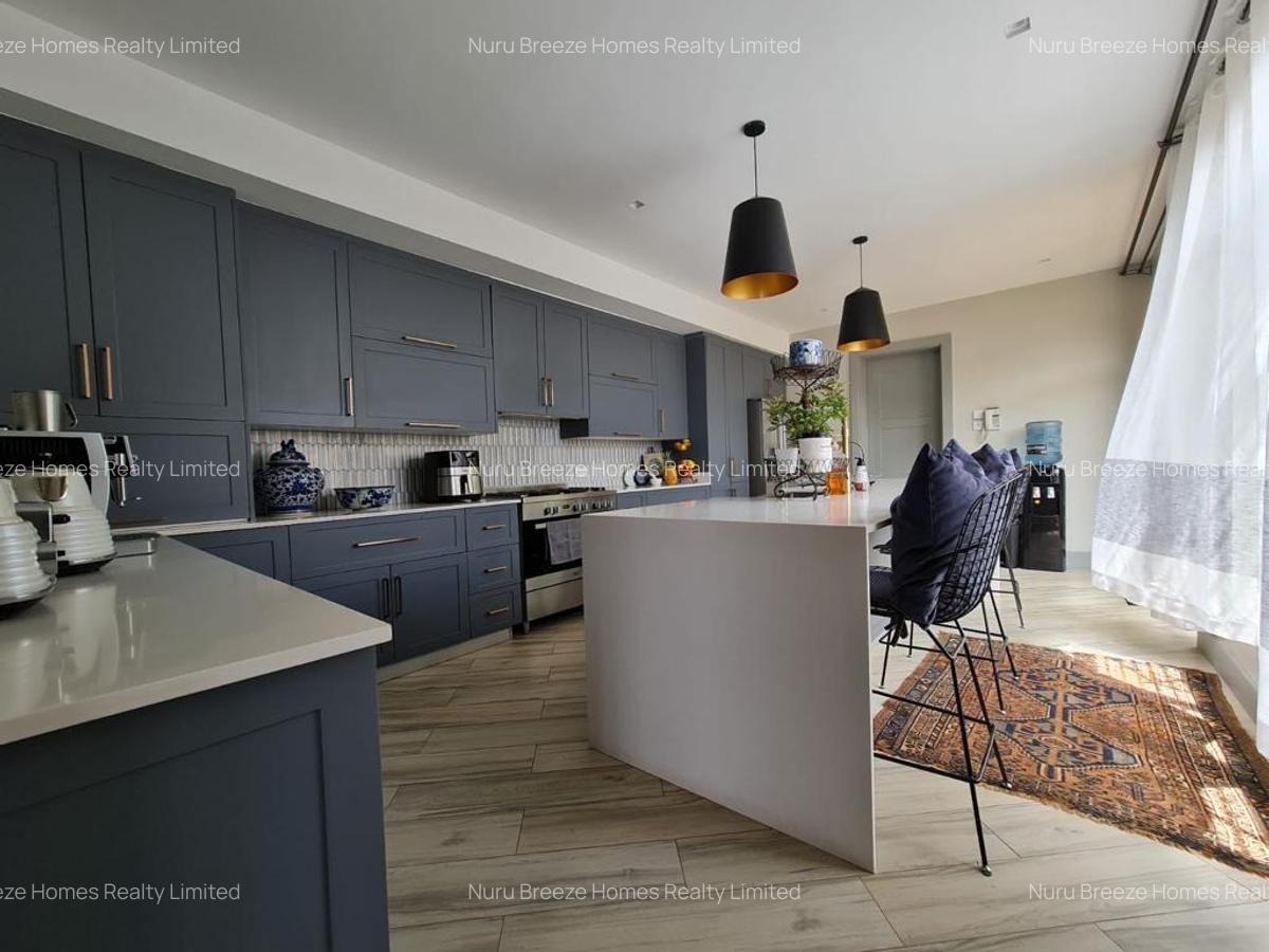 5 Bed Townhouse with En Suite in Kitisuru - 3