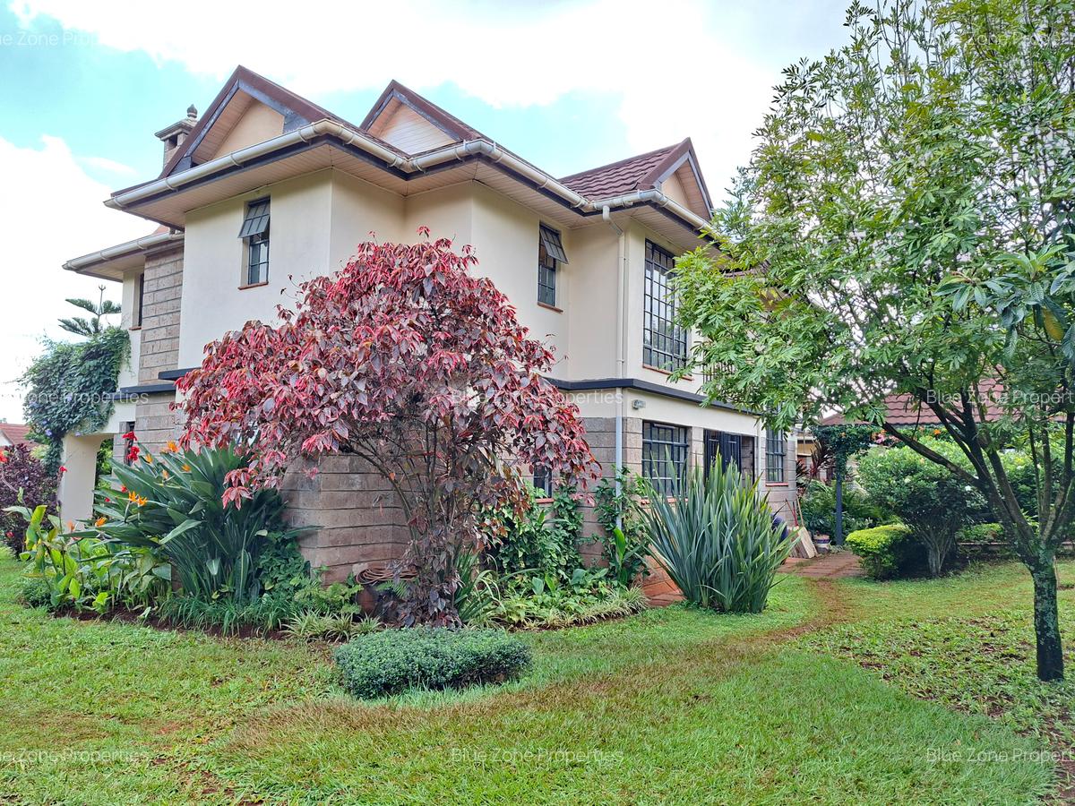 4 Bed Townhouse with En Suite at Off Glory Rd - 2