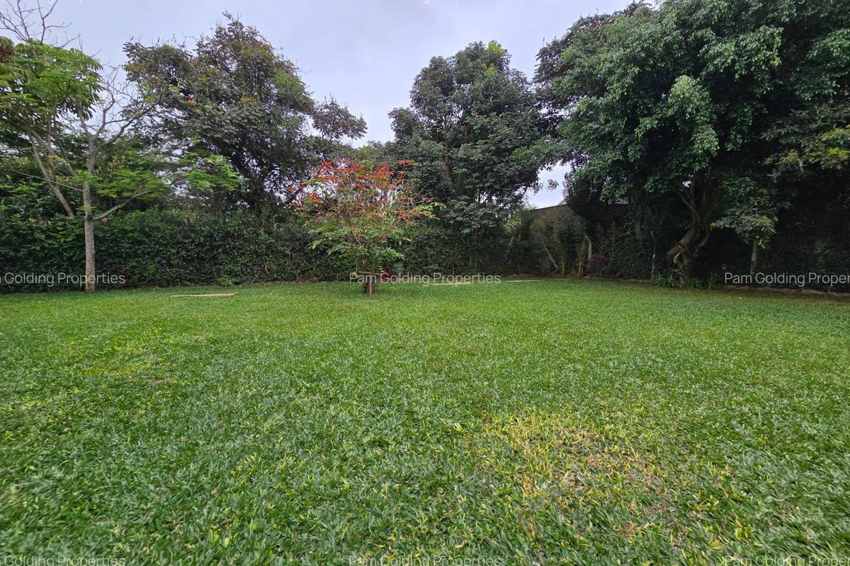 5 Bed House in Runda - 15