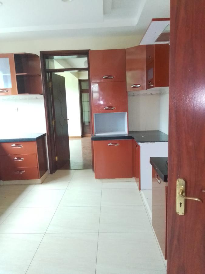 4 Bed House with En Suite in Karen - 10