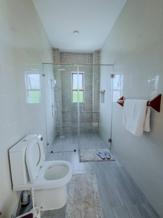 4 Bed Villa with En Suite at Malindi Highway - 10