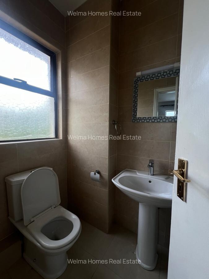 2 Bed Apartment with En Suite in Lavington - 14