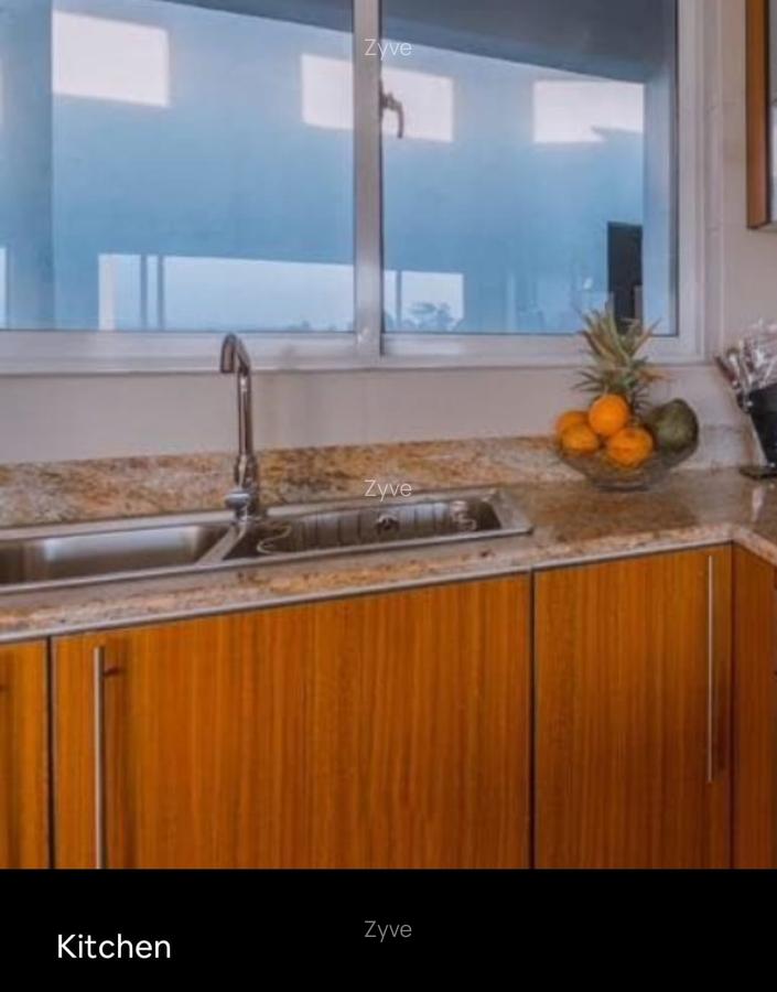 Serviced 2 Bed Apartment with En Suite at Runda - 12